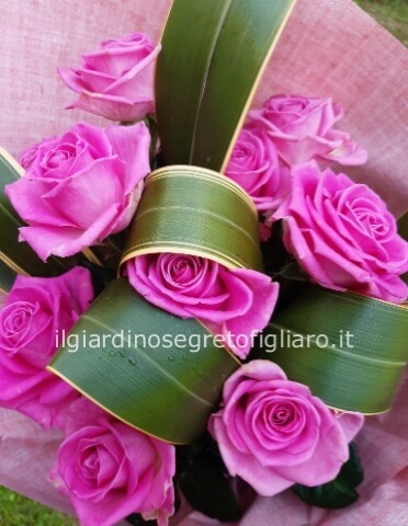 mazzo / bouquet di rose( colore da concordare)
